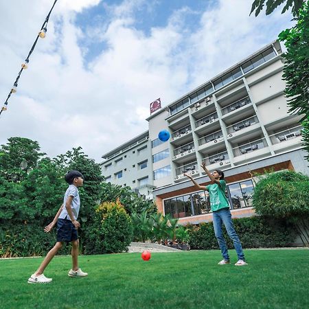 וואיאנאד Oshin Hotel מראה חיצוני תמונה